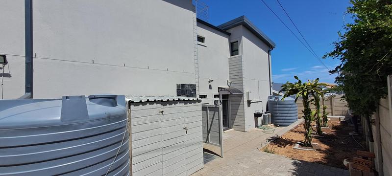 4 Bedroom Property for Sale in Jongensfontein Western Cape